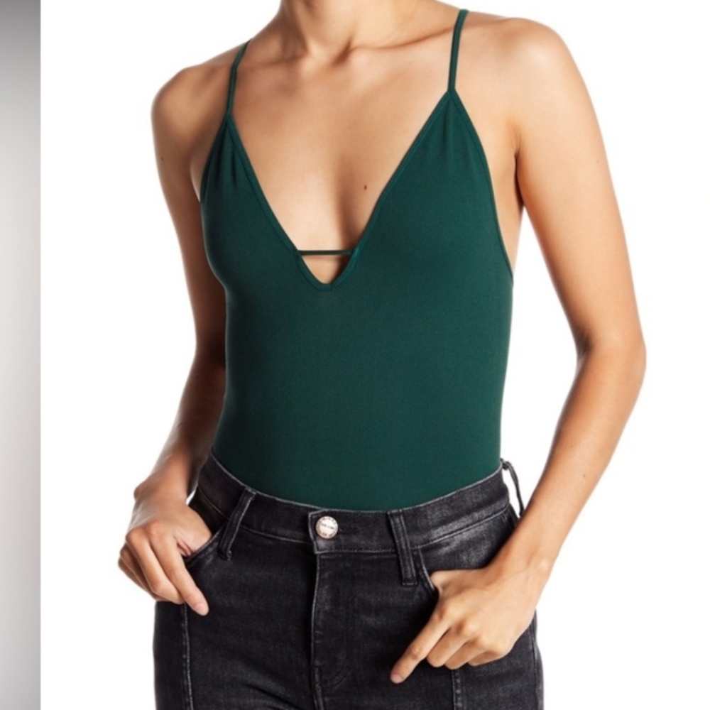 FREE PEOPLE Green Fitted Cut Out Bodysuit M/L